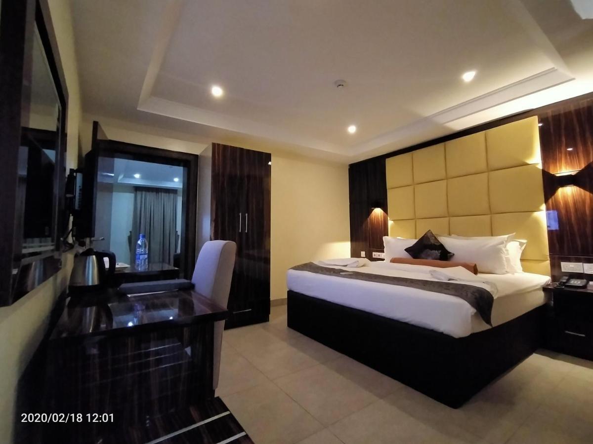 Pennsylvania Avenue Hotel Wupa Екстериор снимка