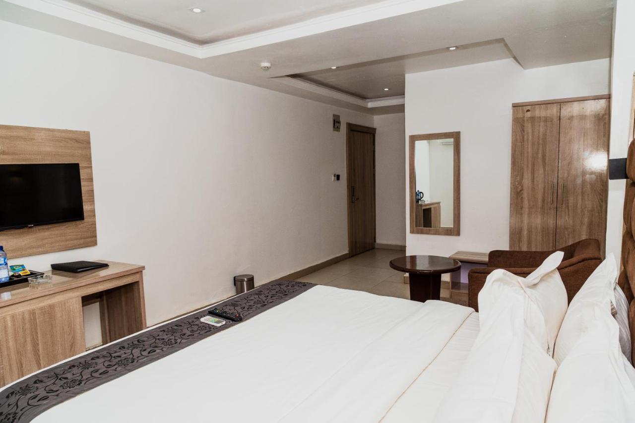 Pennsylvania Avenue Hotel Wupa Екстериор снимка